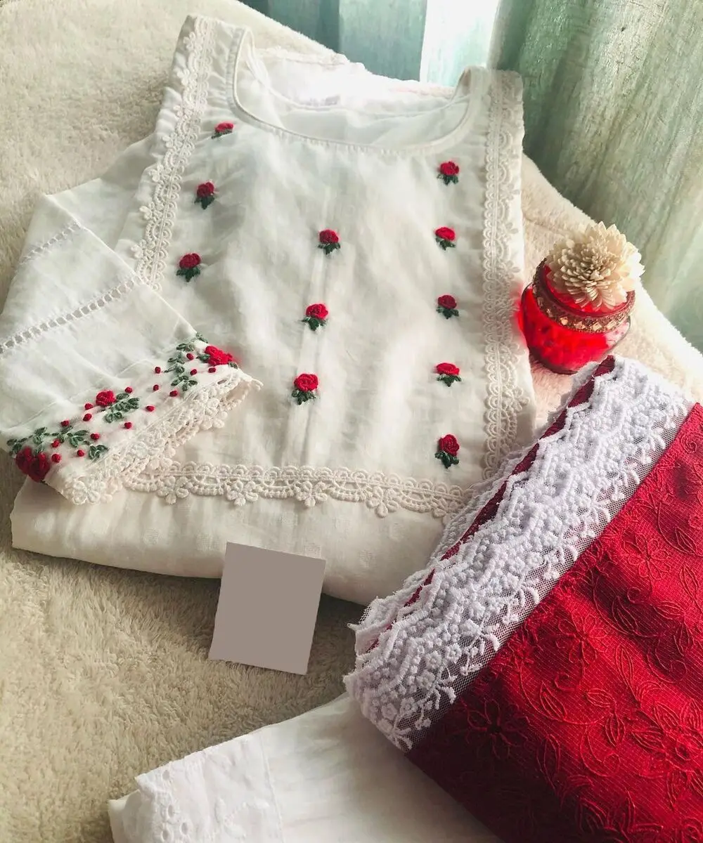 Latest new rich look kurti with beautiful work wholesale lowest price textile market surat