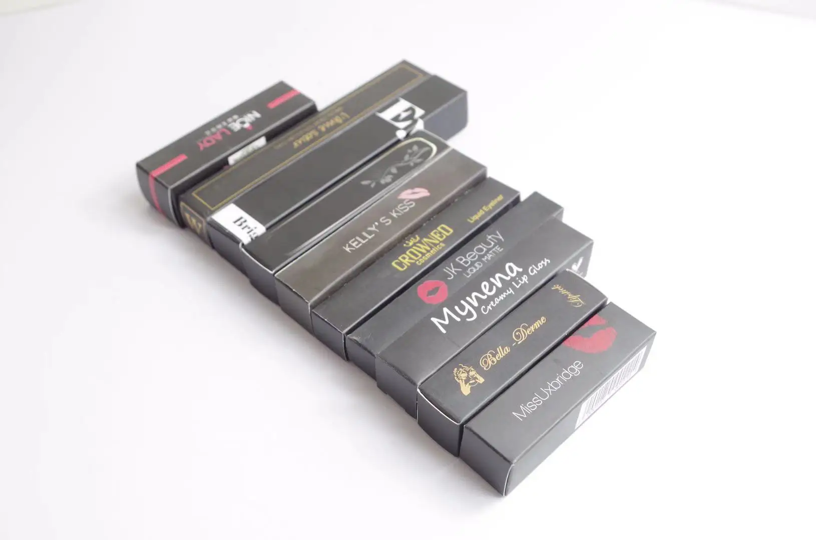 
Hot Sale Luxury lipstick box package Plastic Empty Lipgloss Tube/Container paper package 