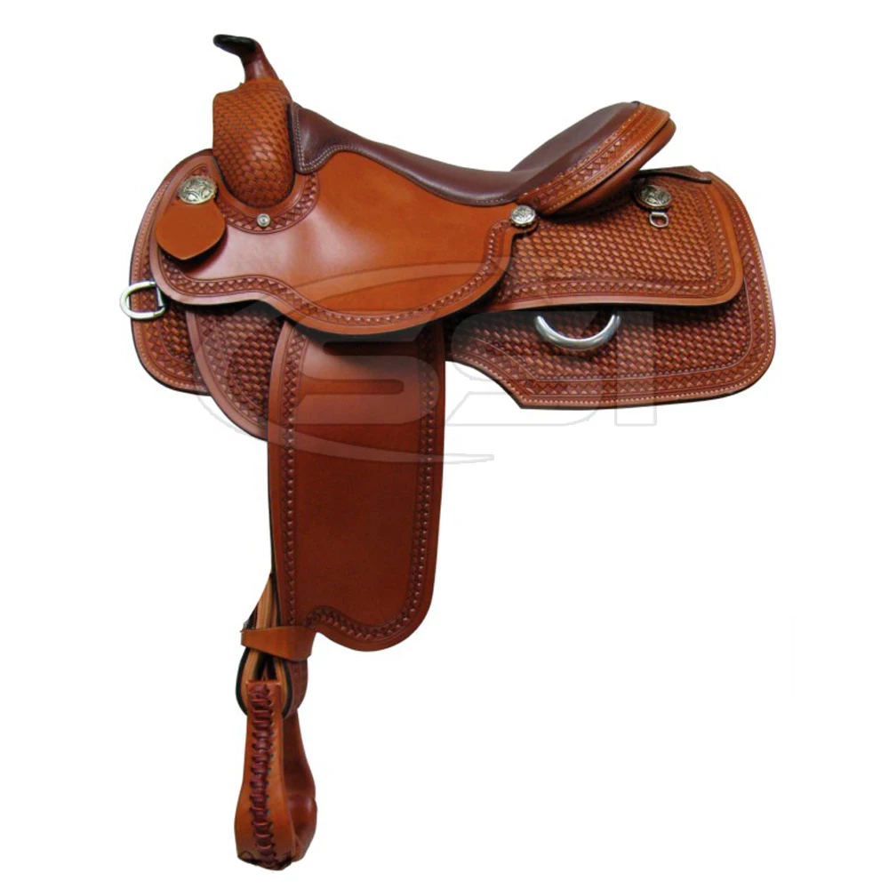 Новое кожаное седло для лошадей