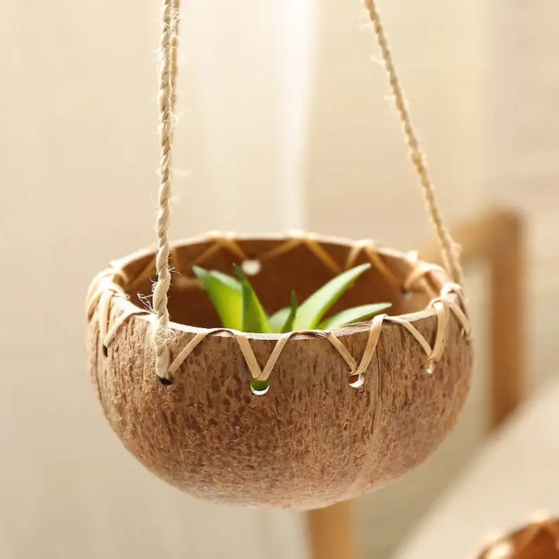 VINAWOCO Coconut shell Macrame plant hanger,  Indoor Outdoor Hanging Plant Pot Holder, Flower pot Coconut shell bowl