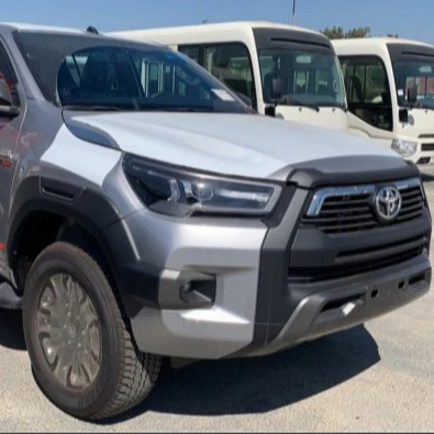 2020  To yota Hilux Adventure SR5 Double Cabin Manual Pickup 4x4