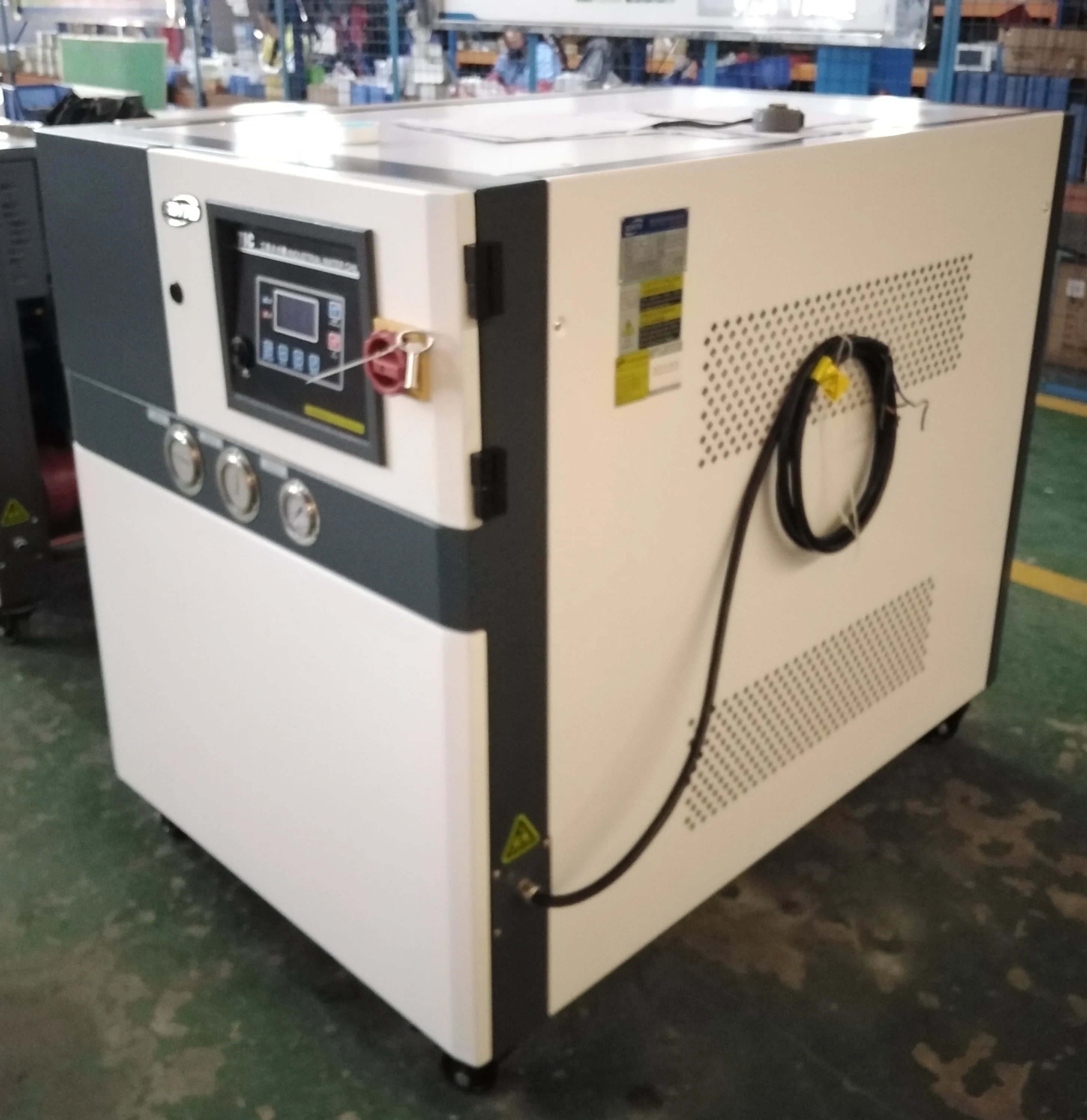 
High Efficiency Environmental Friendly Industrial Plastic Water Cooled Chiller 