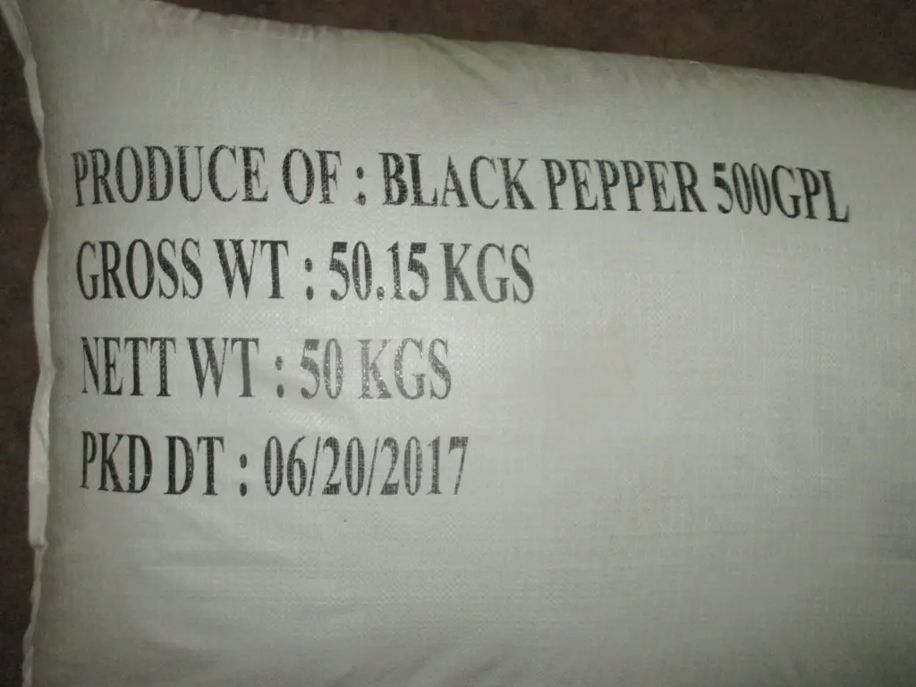 
VIETNAM BLACK PEPPER 550 GPL 