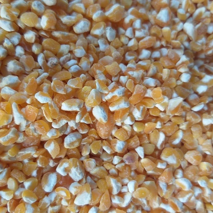 Yellow Corn Grits for animal feed 2021 hot selling