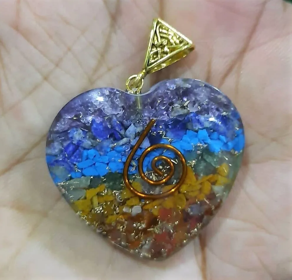 Высокое качество 7 Чакра Сердце Кулон оптовая продажа оргонитовый энергетический кулон для защиты от ЭМП духовного исцеления эпоксидный драгоценный камень чипы
