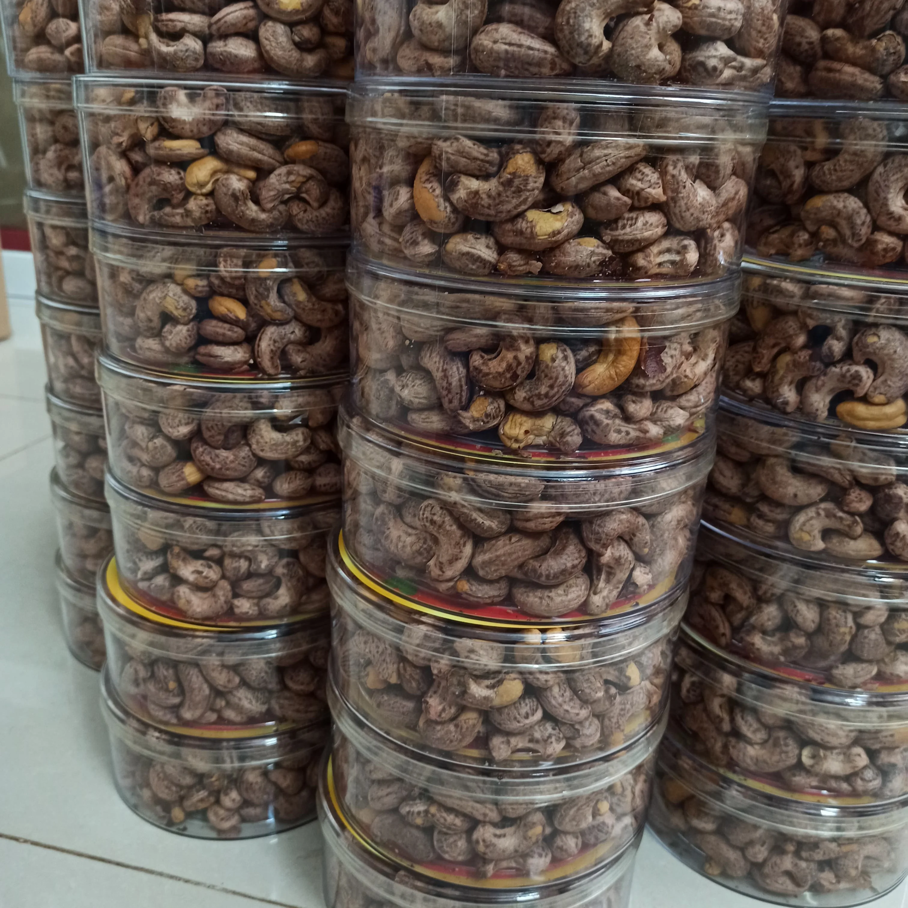 Оптовая продажа орехов кешью LP/Все размеры и типы кешью/быстрый ответ разнообразная упаковка по требованию