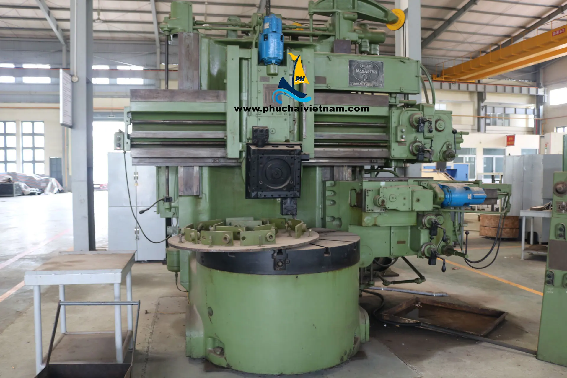 Vietnam VIP CNC Machine Turning Lathe Inclined Bench Lathes Full Automatic Slant Bed Metal CNC lathe and grind machine