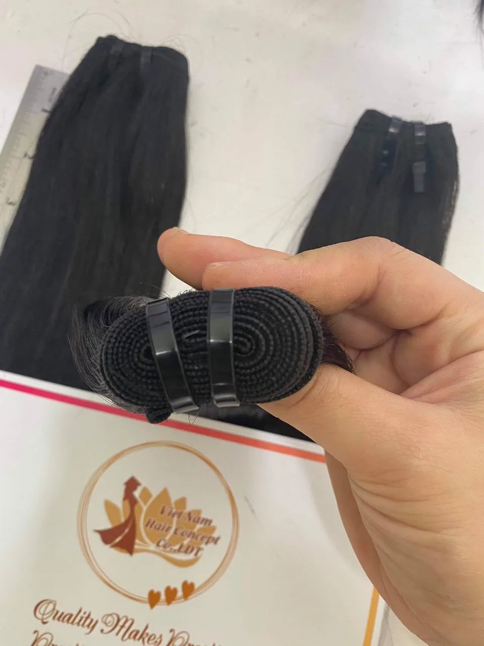 Оптовая продажа высококачественные вьетнамские человеческие волосы для наращивания волнистые натуральные