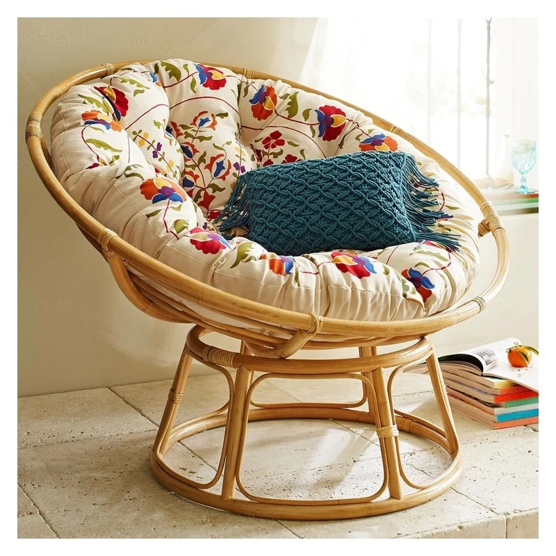 Rattan papasan chair with a bowl resting ( 100% natural color )