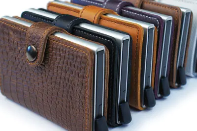 Pop up Leather