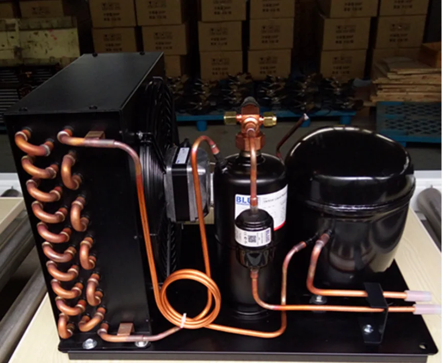 Холодильный компрессор, небольшой конденсаторный блок