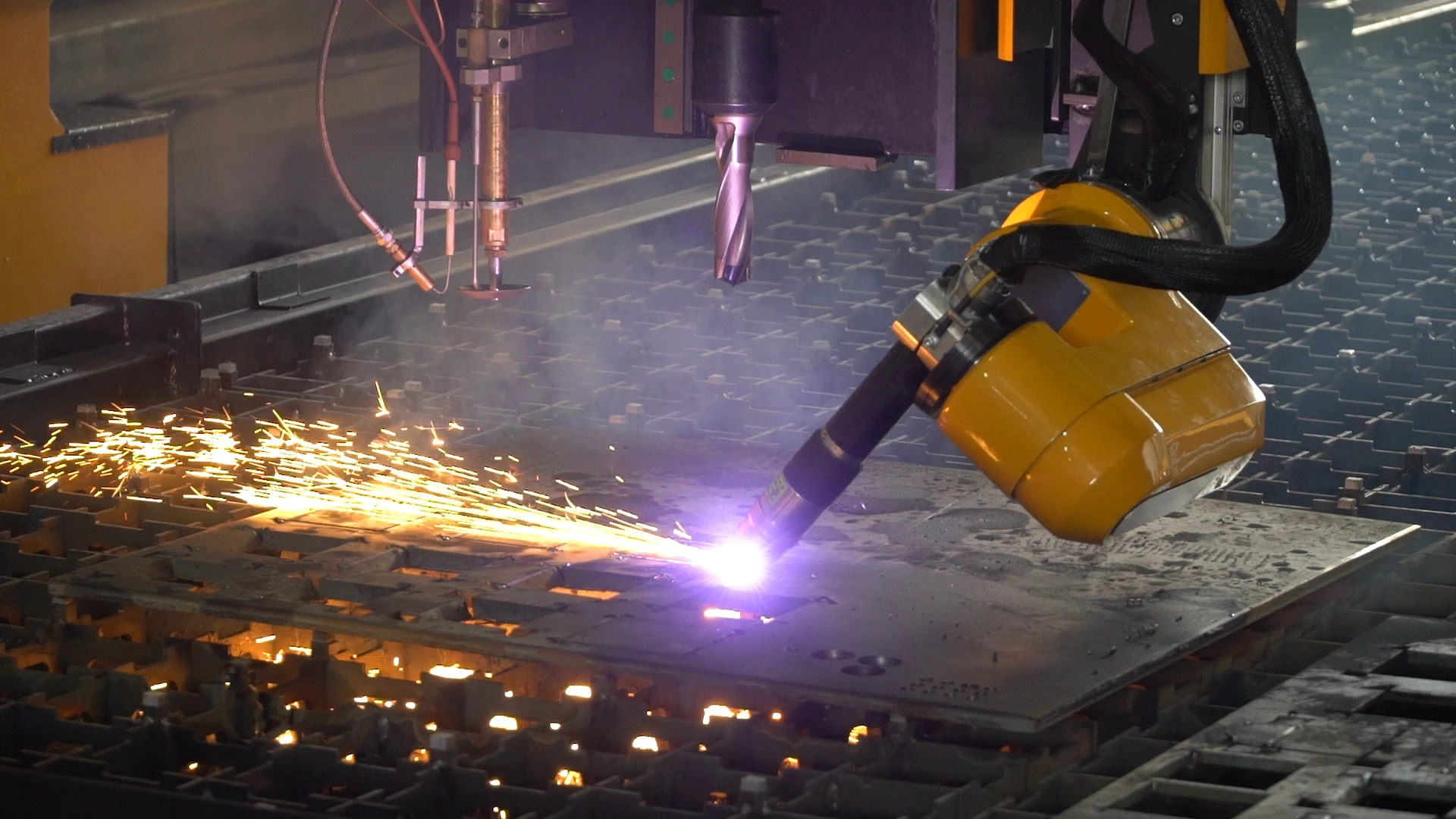 Cnc Plasma Drilling and Cutting Machine APL-D 20/40