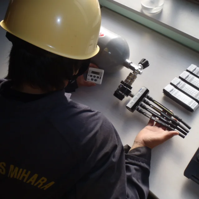 
Breathing Apparatus Inspection, Marine Safety Equipment 