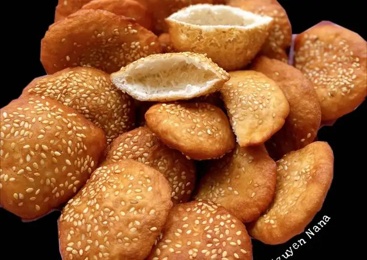 
Asian fried sweet sesame donut and Fried dough fritter WhatsApp 0084 901006904 