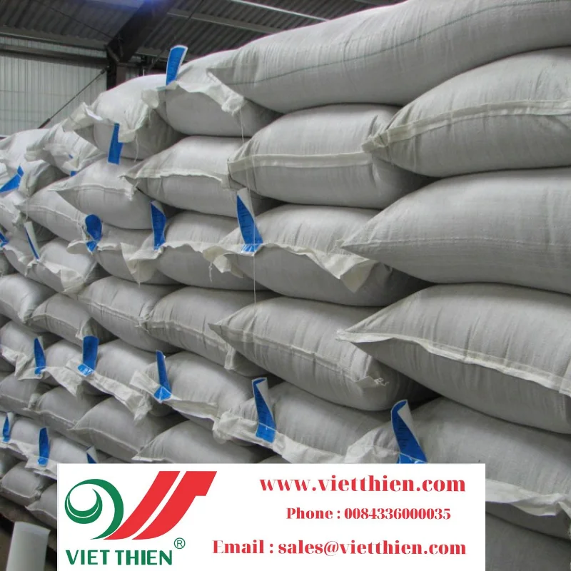 Arabica with delicious taste, pure coffee beans grown and cared for by Vietnamese farmers are exported to foreign markets