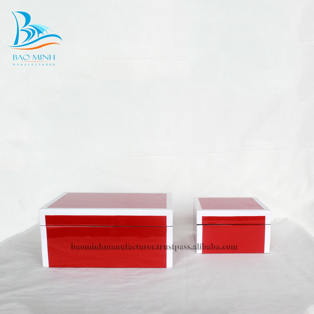 Wholesale cheapest set of three lacquer box handmade in Vietnam