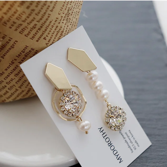 Женские серьги-гвоздики с жемчугом, 2 шт.