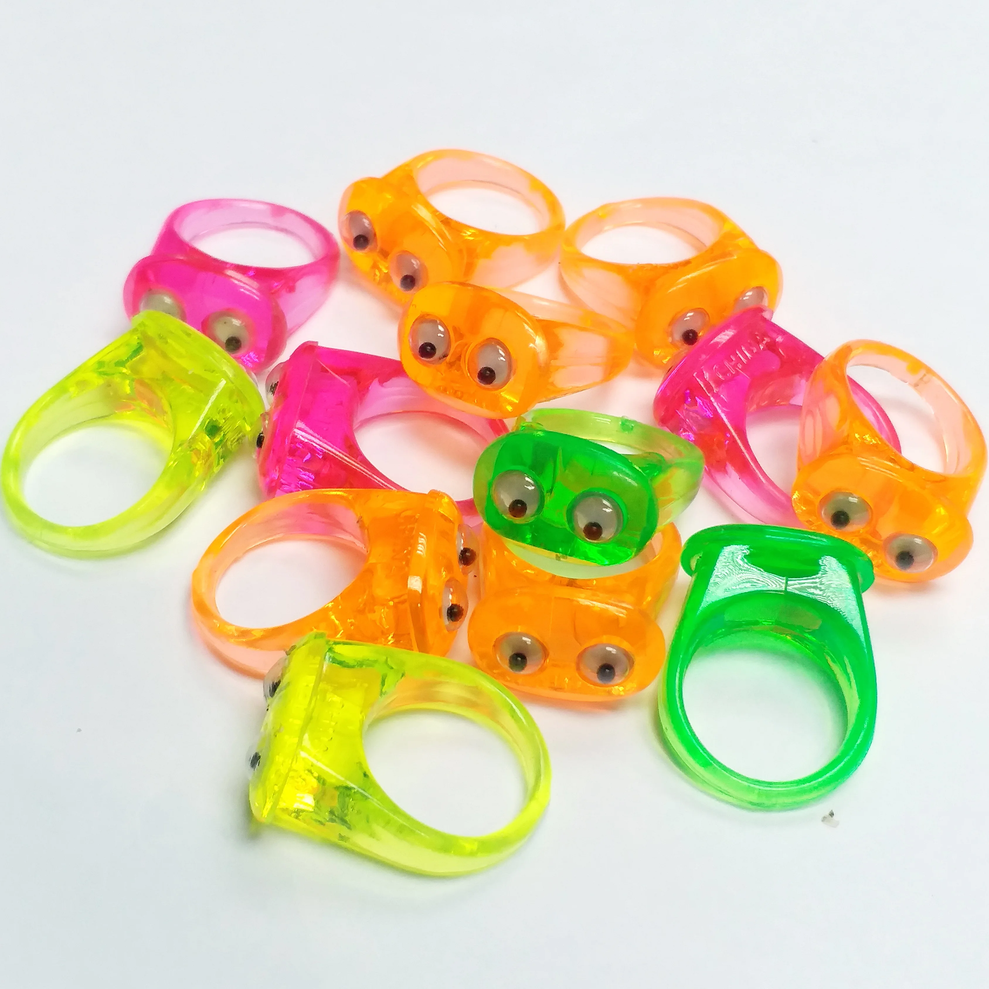 
eyes Ring Princess Girl Birthday Party Favors Toys Kids Pinata Gift Bags Filler Loot Fun Joke School Prize wholesales lot 