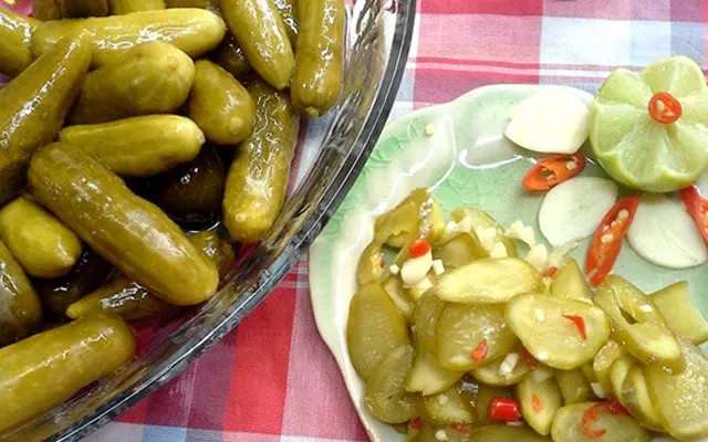 Консервированный огурец в уксусе (720 мл)