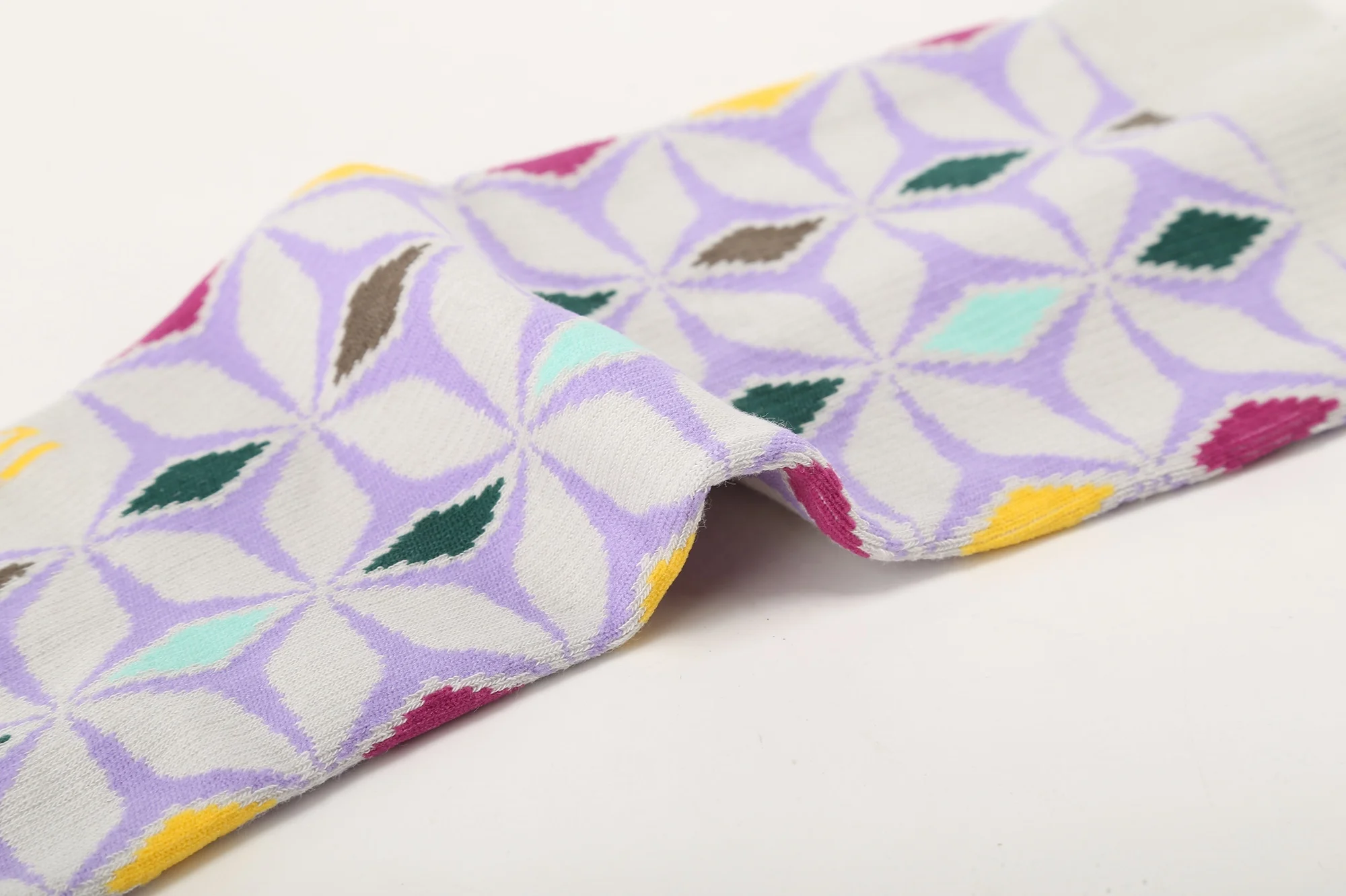  MIT compressionhiking socks for cold weather with colorful geometric