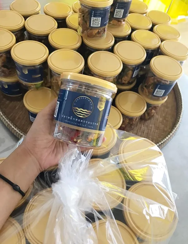  Три ароматизированных глубоких жареных кальмара