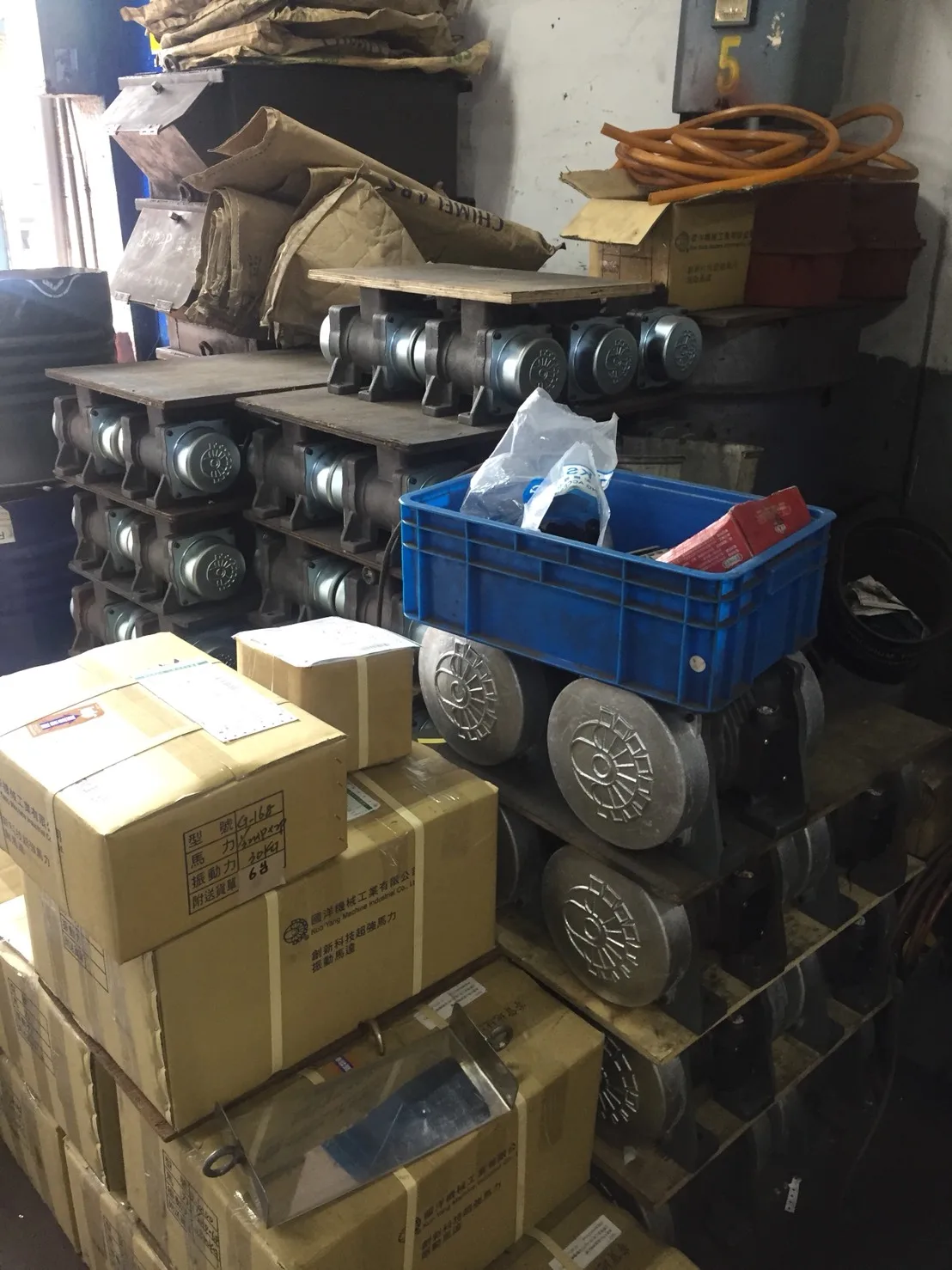 Стандартный Вибрационный двигатель хорошего качества Тайвань