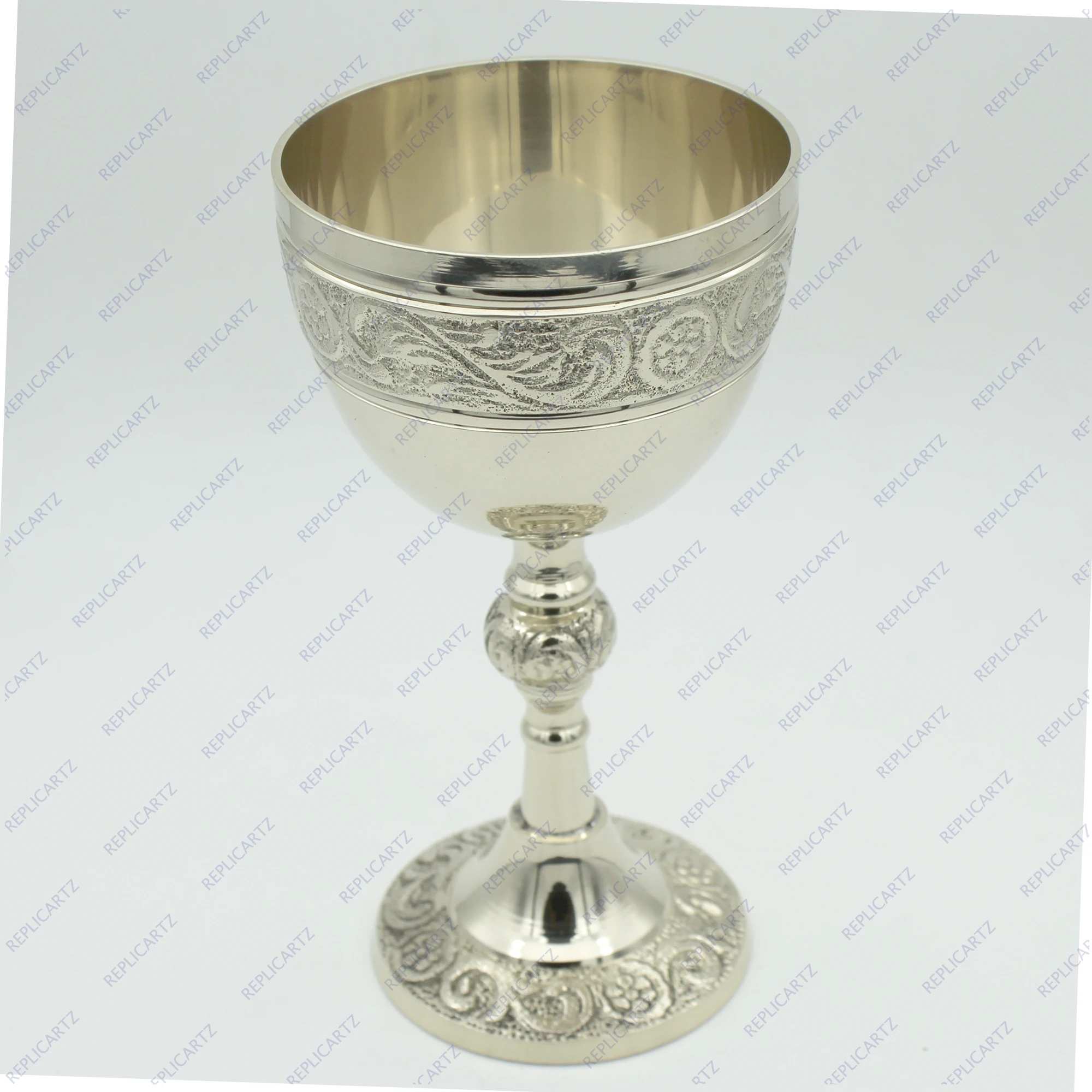 High Quality Embossed Brass Goblet Drinkware Glasses Gifts For Wedding Christmas Anniversary Brass Material