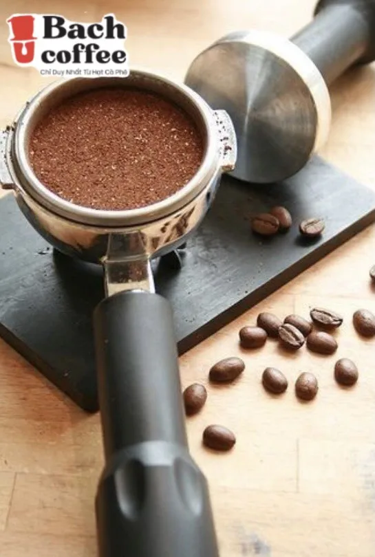  100% Peaberry Coffee Beans From Farm / Medium Roast Hand selected and Natural Sun Dried /Small Bach Direct Trade OEM