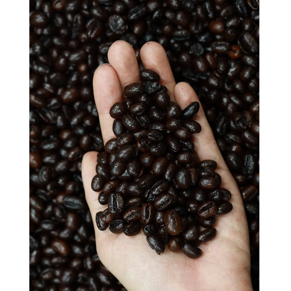 Пакет из Вьетнама, кофейные зерна из Милана, 1 кг, жареные коричневые Кули, добавочное масло, лодированная соль, ингредиент