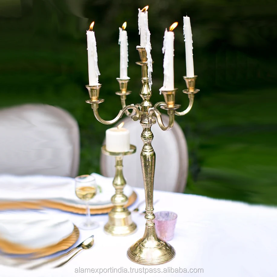 New wholesale latest Factory Direct Supplier Creative European Ornaments Wedding Decoration 5 Heads Candlestick Candelabra