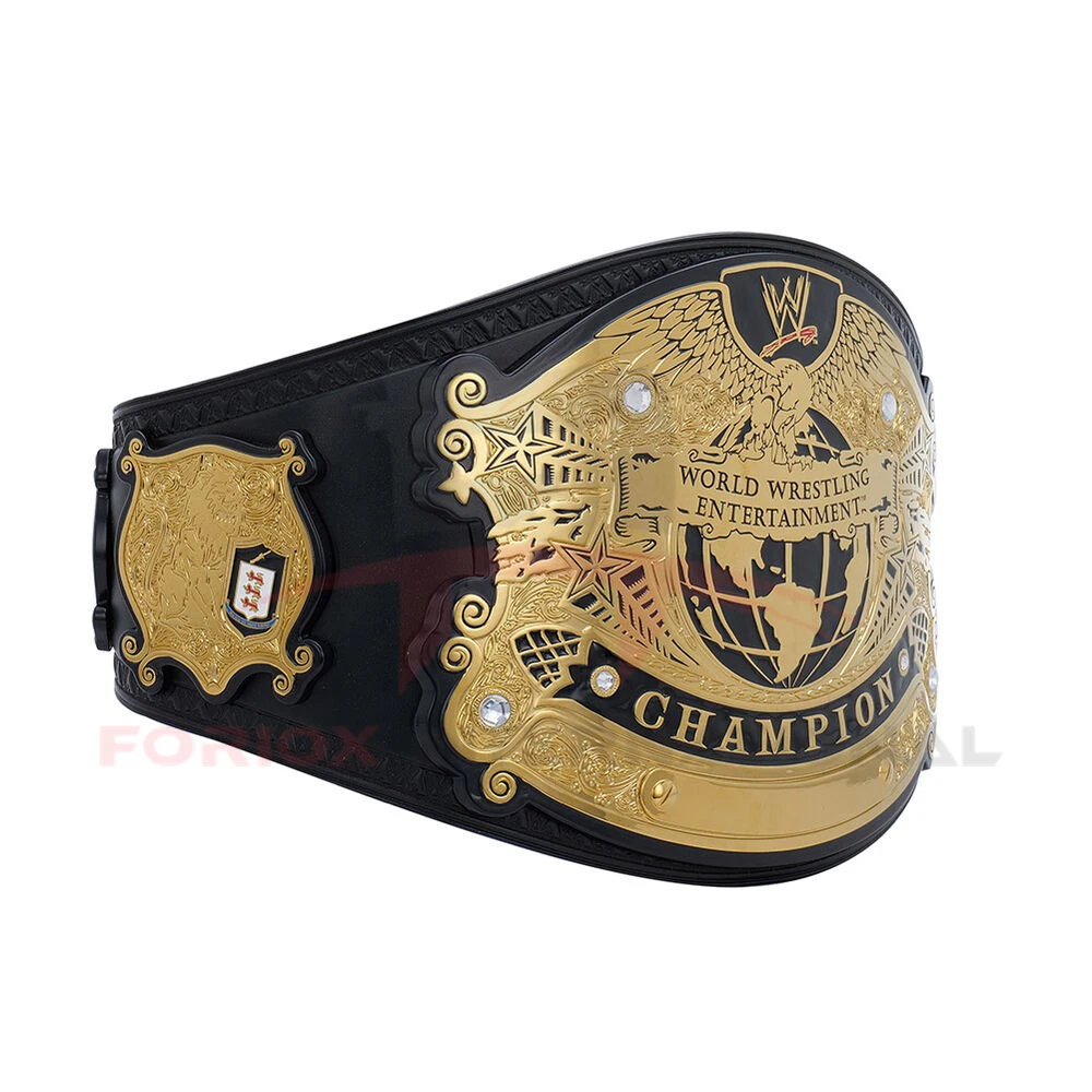 Оригинальные ремни чемпионов чемпионата мира по борьбе в США