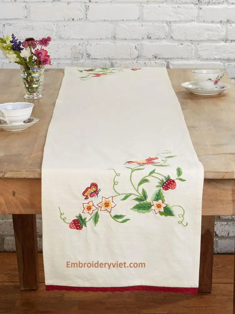 
Hand Embroidery Table Runner 