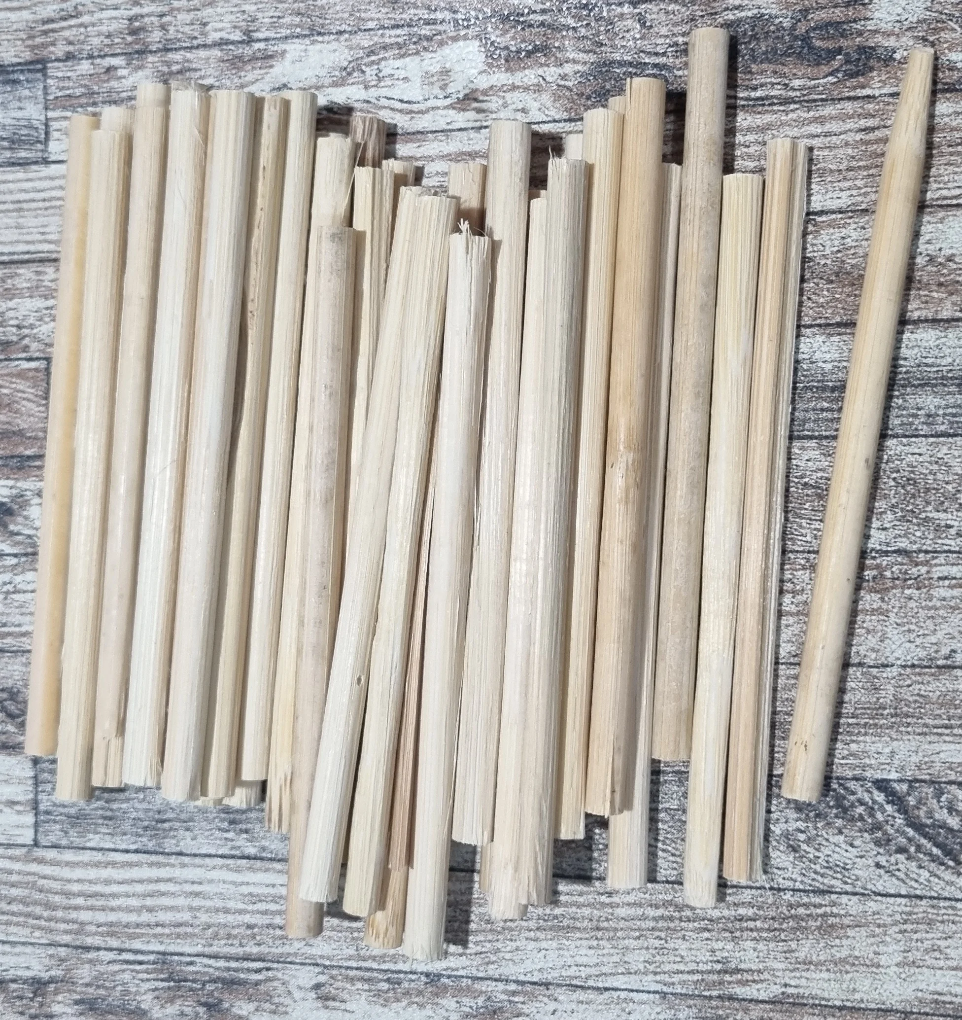 Cordia Roll or paper cone filling sticks in Bamboo and specially designed plastic sticks for easy filling or packing your cone