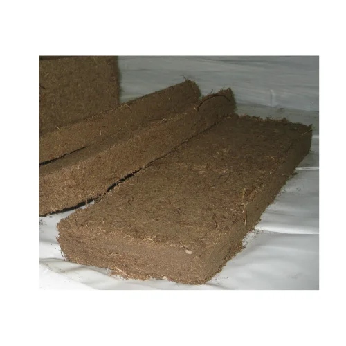Pressed peat moss slabs for landscaping