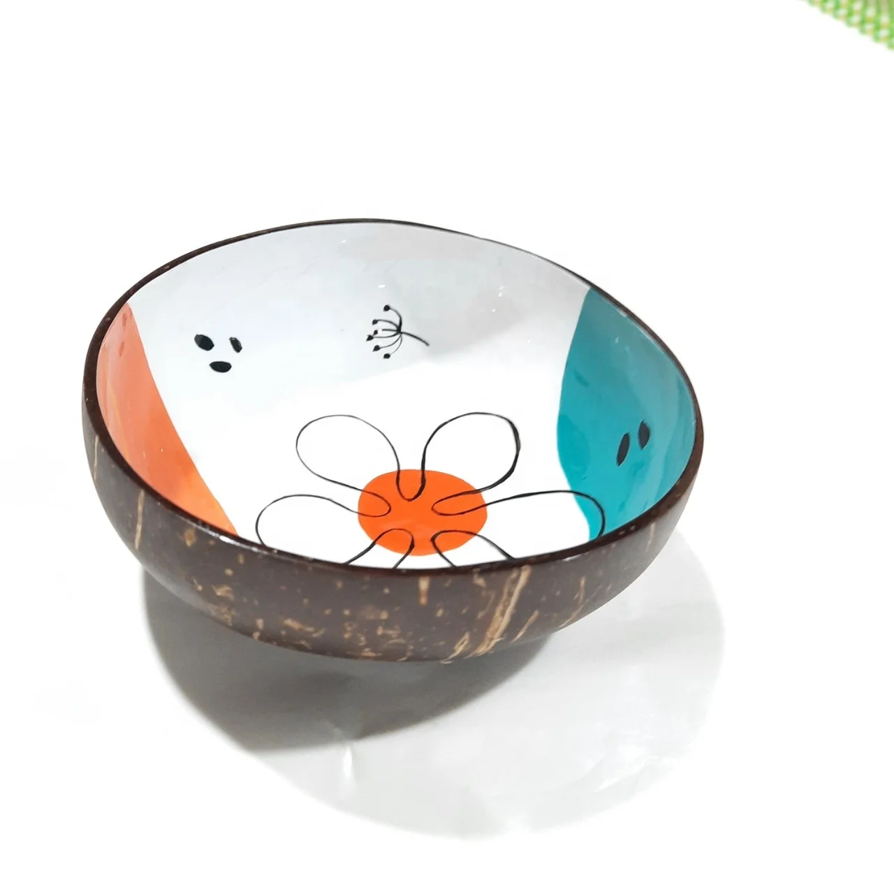Hand Paint Sustainable COCONUT SHELL BOWL Custom Logo, Direct Supply from Vietnamese Manufacture