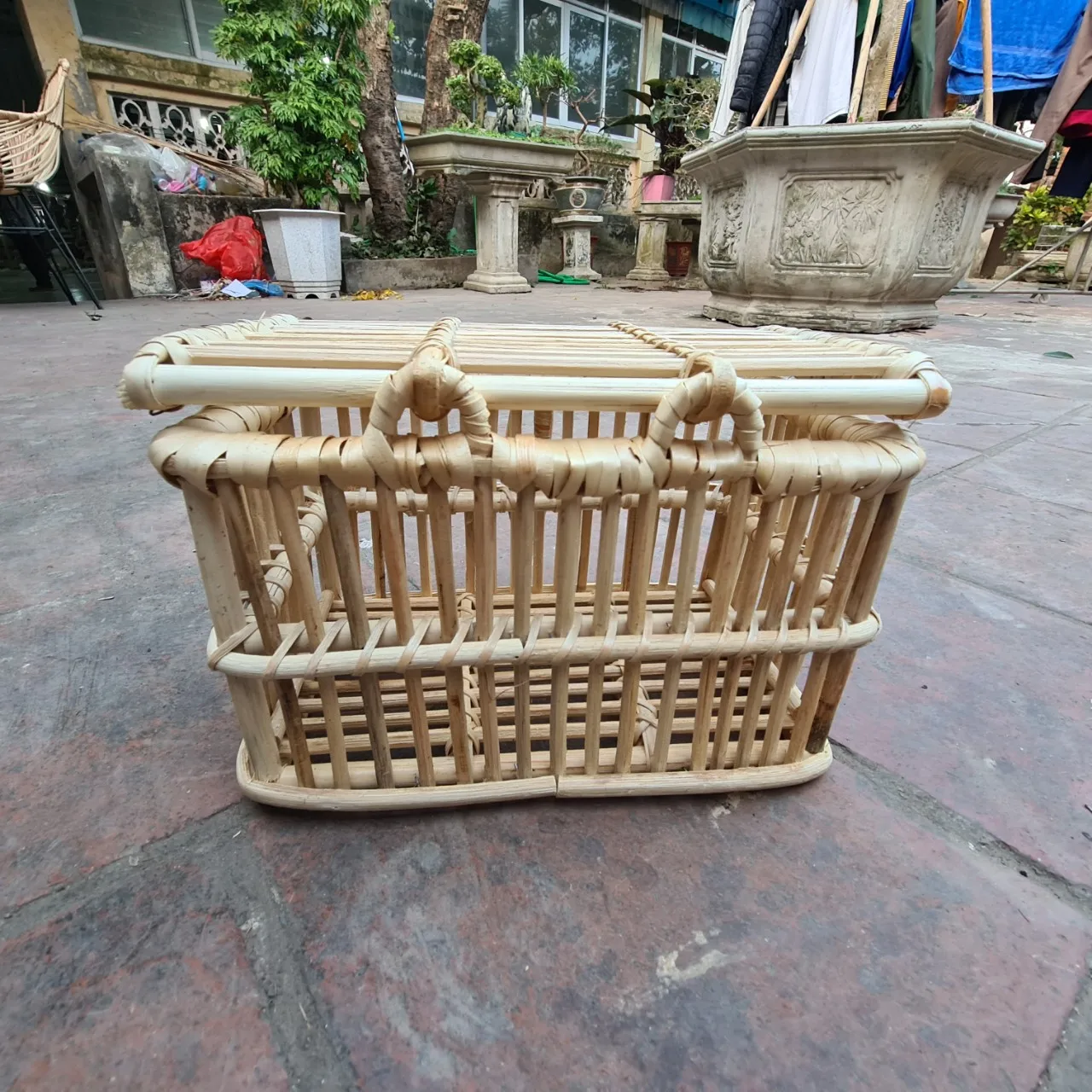 Eco-friendly Rattan front bicycle basket, bike basket with cup holder