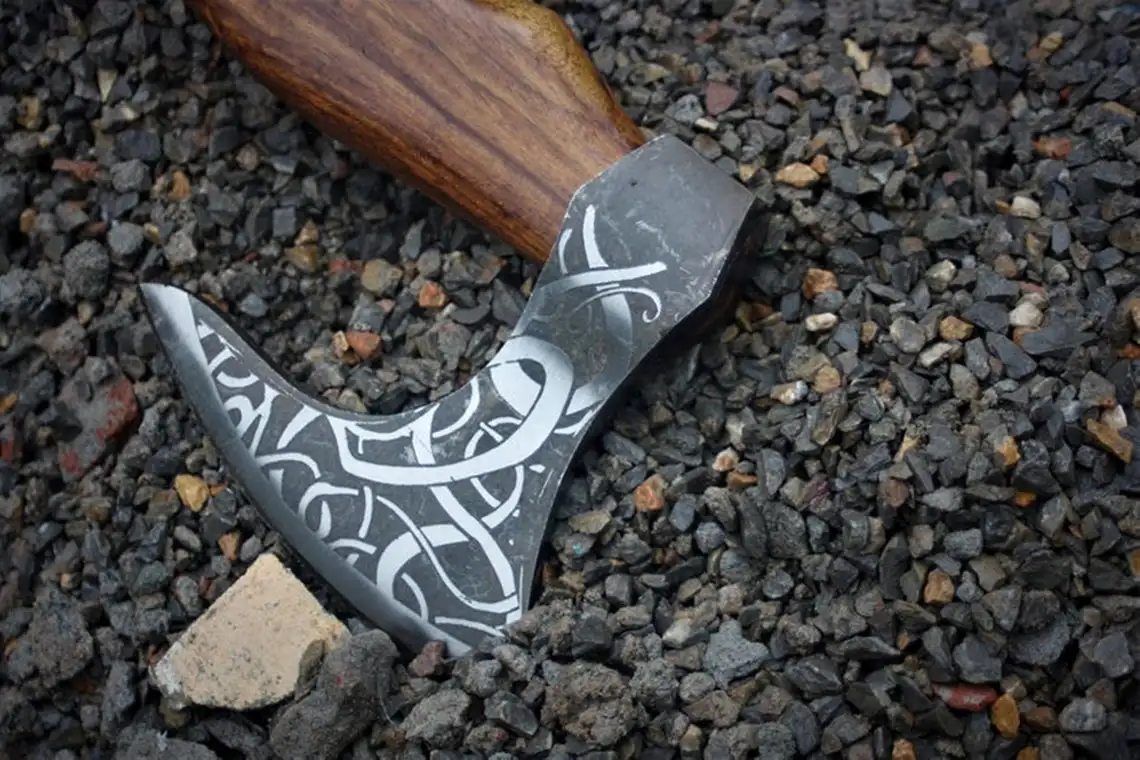 
Hand Forged Viking Axe Handmade Engraved On Carbon Steel Head Fire Forged Axe Beautiful Viking STYLE Etched axe 786-232 