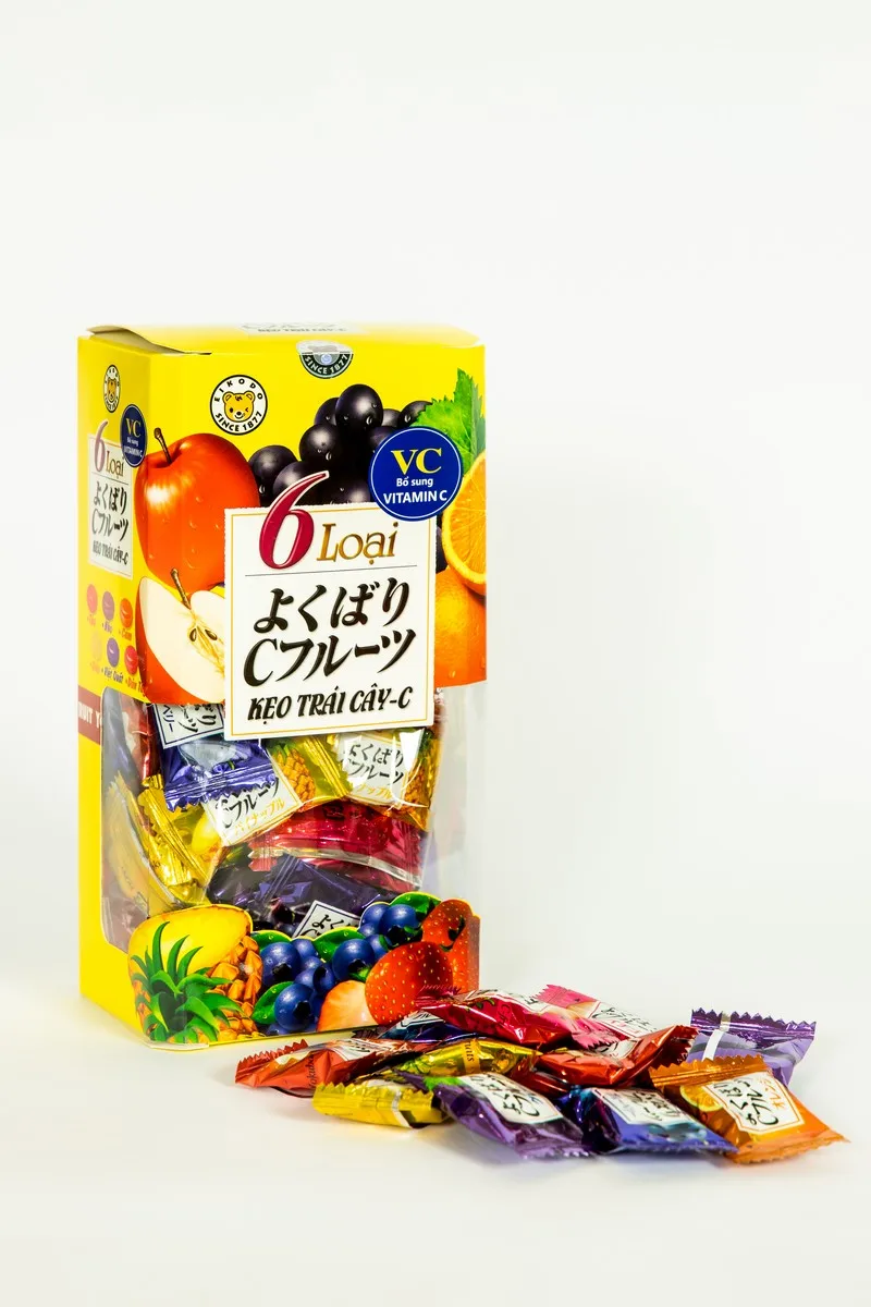 Fruit candy with vitamin C withJapanese standard