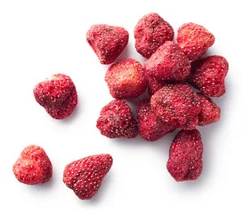 Organic Cultivation 0.5kg Healthy snacks Sweet Slightly sour Sliced Dried Fruit Dried Strawberry From Malaysia