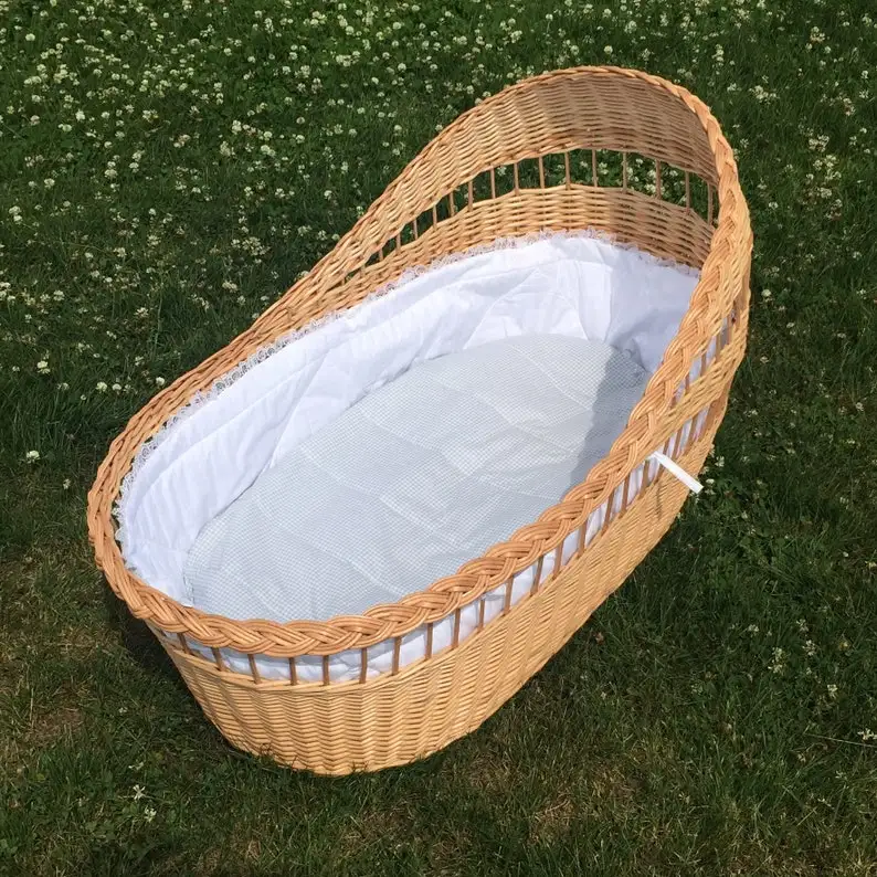 Eco friendly Rattan crib baby cradle  baby crib for kid handicraft trays coffee serving tray bamboo trays for food