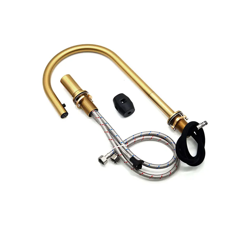 Brushed Gold Kitchen Faucet Pull Out Kitchen Sink Water Tap Single Handle Mixer Tap 360 Rotation Kitchen Shower Faucet