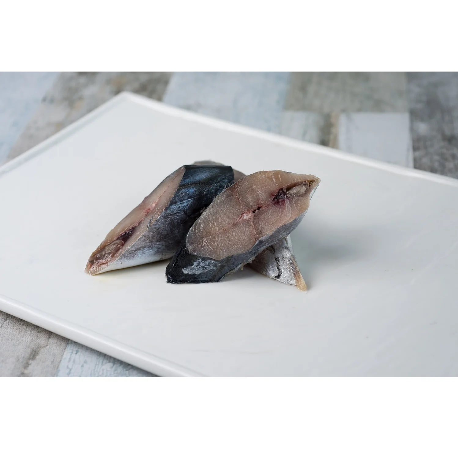 Ultra Fresh Frozen Spanish Mackerel  Fish (120-150 gm/pc) 2 kg with Pure Label Steak Cut 10 kg/ctn