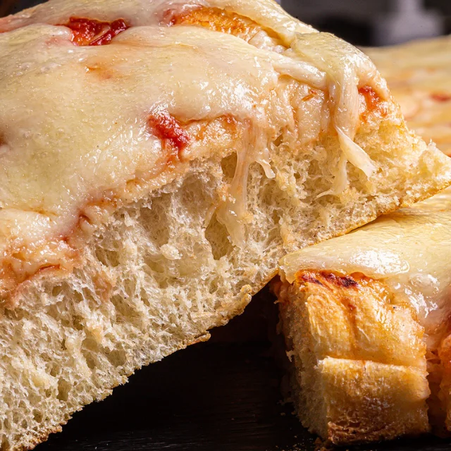 Made in Italy 60x40 cm readymade frozen Focaccia pizza for restaurants, hotels and horeca business