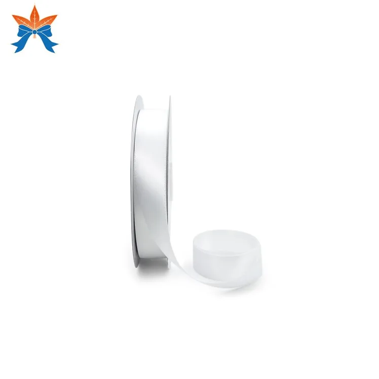 Индивидуальная белая атласная двухсторонняя лента 7/8