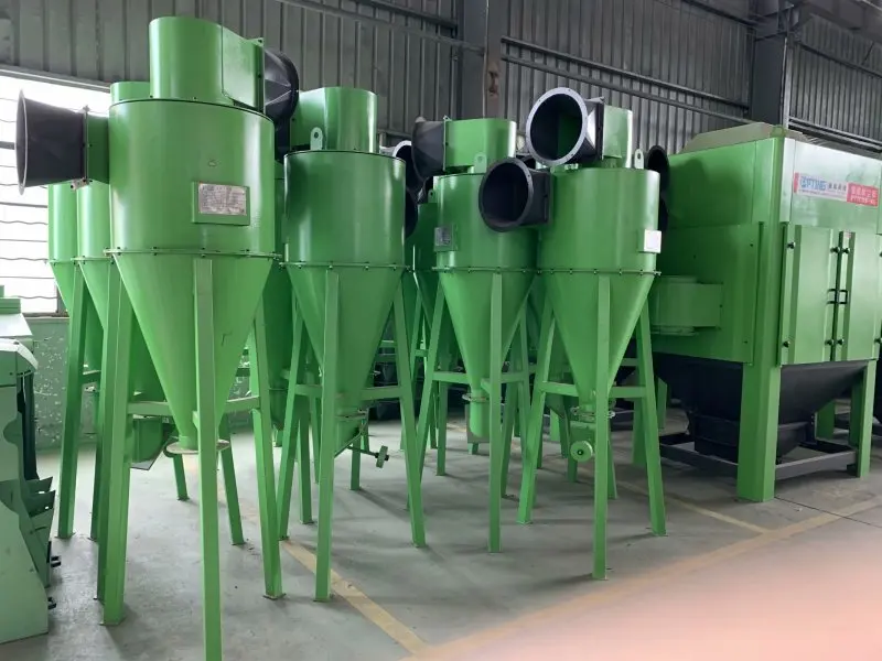 New Industrial Cyclone Dust Collector With Centrifugal Fans Filter Core Components