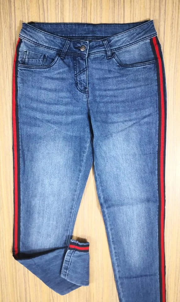 Джинсовые брюки для мужчин по очень низкой цене