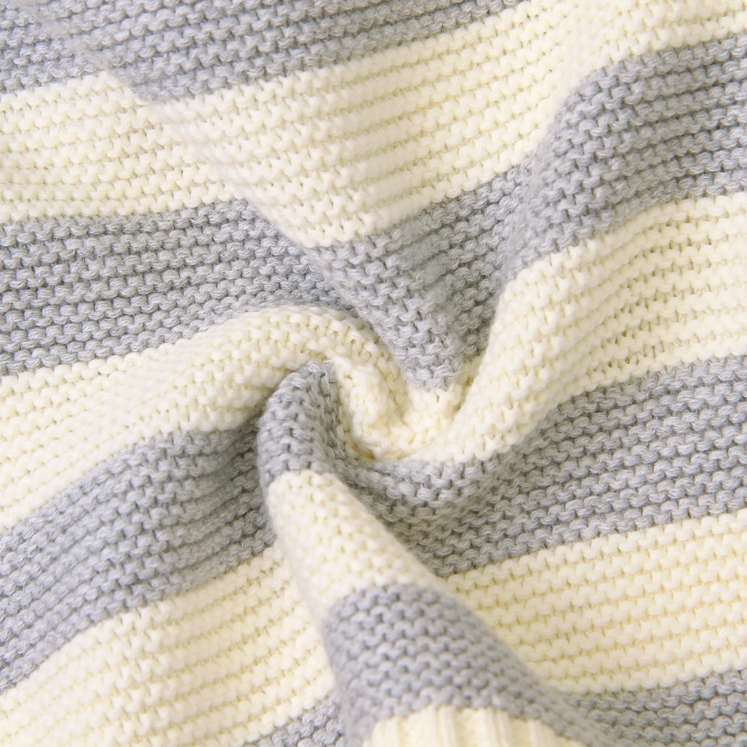 
Custom New Design Baby Girls Boys Winter Cotton Jackets Coats Knitted Stripped Cardigan Sweater Hooded with Ears 