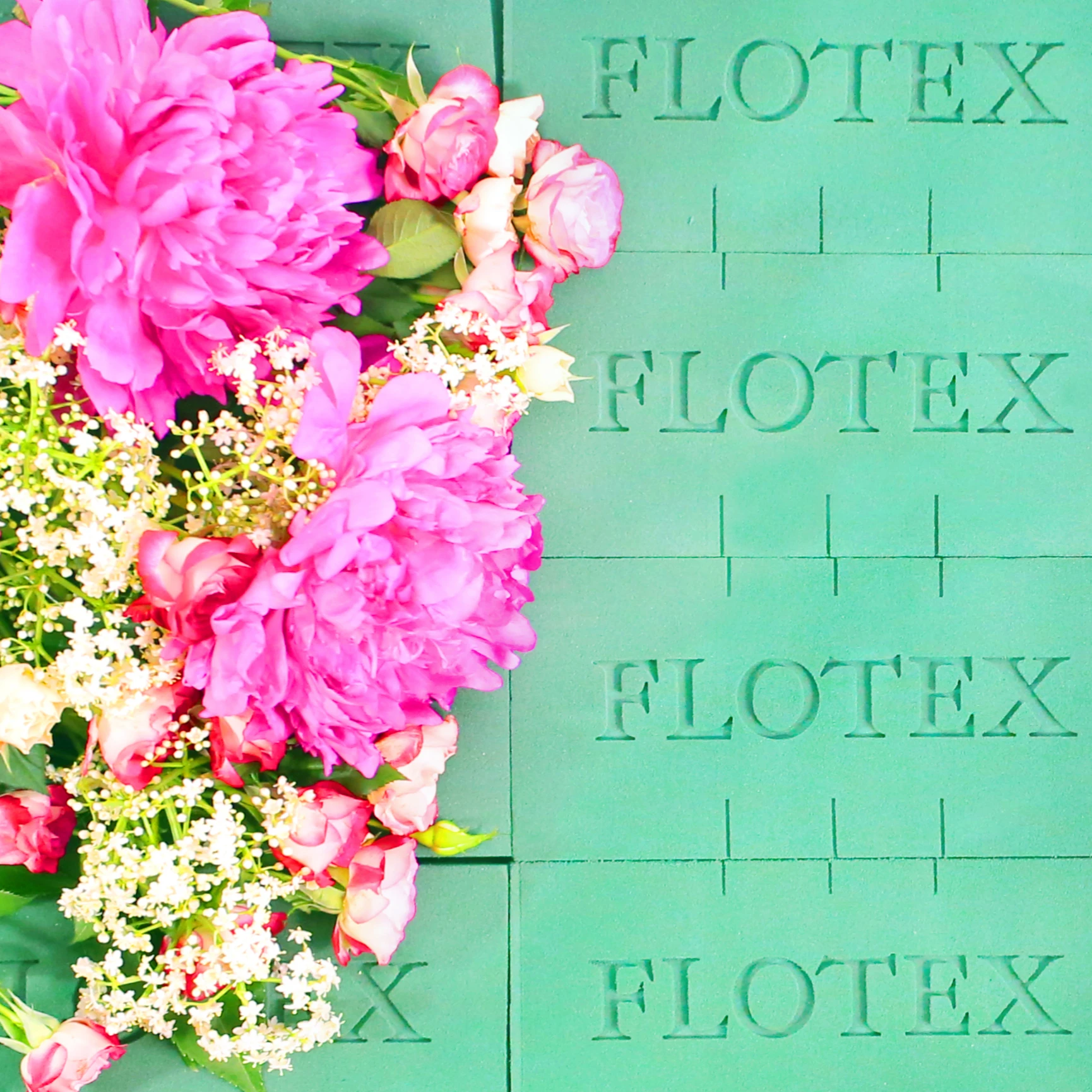 Best Price High Quality Green Small Dry Foam Floral Brick Fast Absorption Christmas Halloween Graduation Manufactured Malaysia