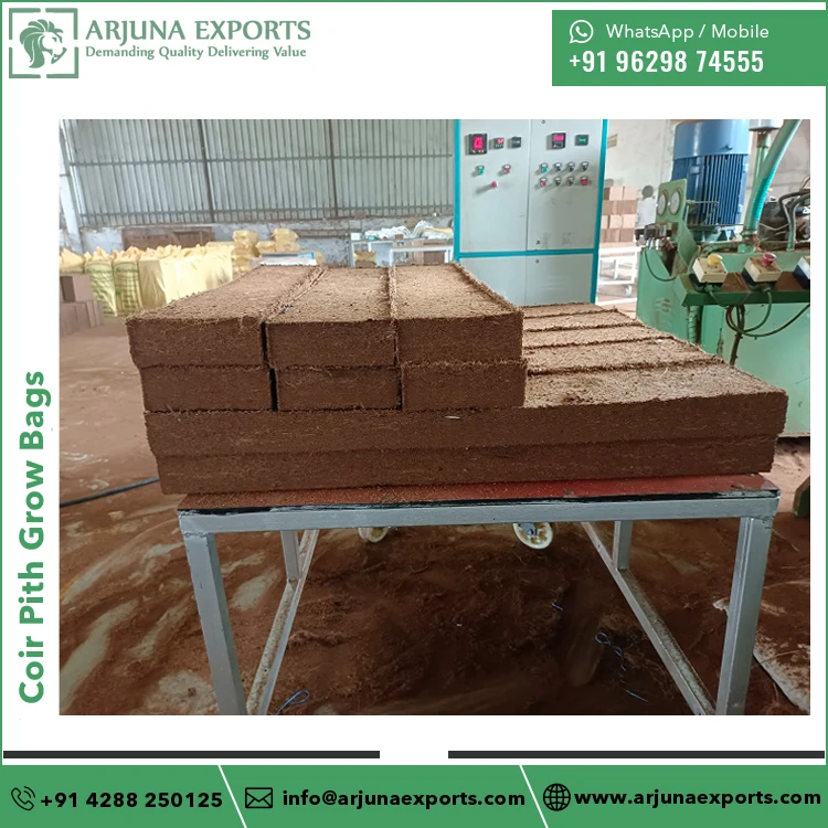 Bulk Quantity Coco Coir Pith Substrate Grow Bags for Home Greenhouse Planters and Balcony Strawberry Cultivation