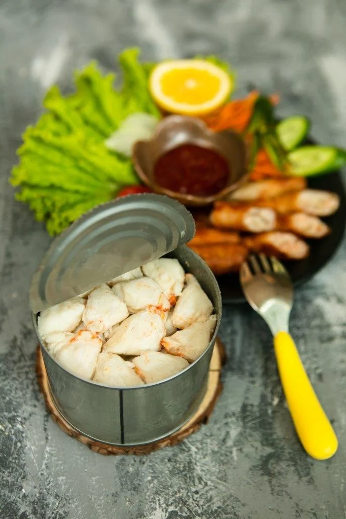 
CANNED PASTEURIZED SWIMMING CRABMEAT - COLOSSAL / JUMBO LUMP / SUPER LUMP SIZE MADE FROM PORTUNUS PELAGICUS 